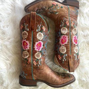 Macie Bean Rose Garden Riding Boots- Size 9.5